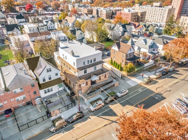 More Photos Of 668 E 222nd St, Bronx Religious Facility For Sale