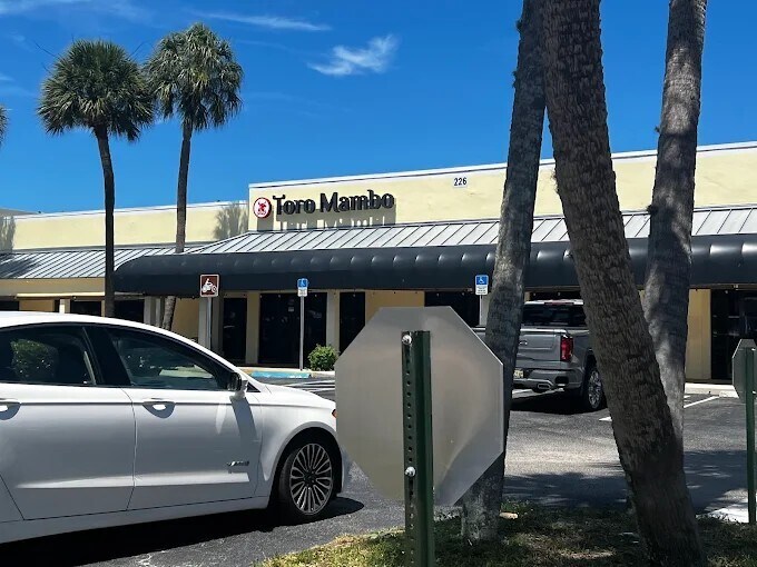 More Photos Of 185 E Indiantown Rd, Jupiter Unknown For Lease