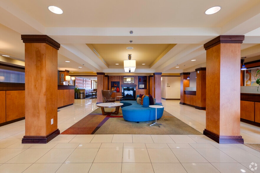 More Photos Of 4355 W New Haven Ave, Melbourne Hotel For Sale