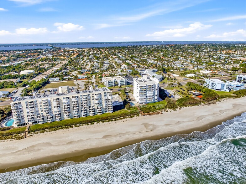 More Photos Of 2194 Highway A1A, Indian Harbour Beach Medical For Sale