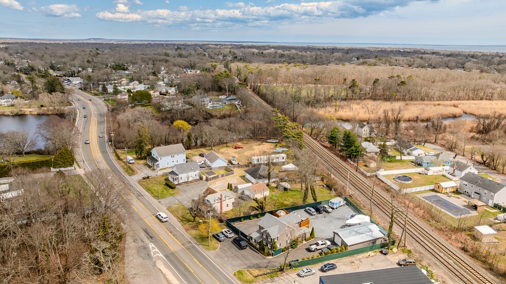 More Photos Of 296 N Main St, Sayville Industrial For Sale