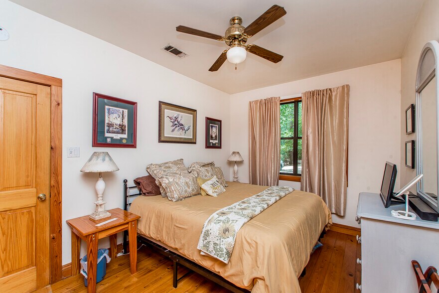 More Photos Of 11030 Garden Ln, Folsom Specialty For Sale