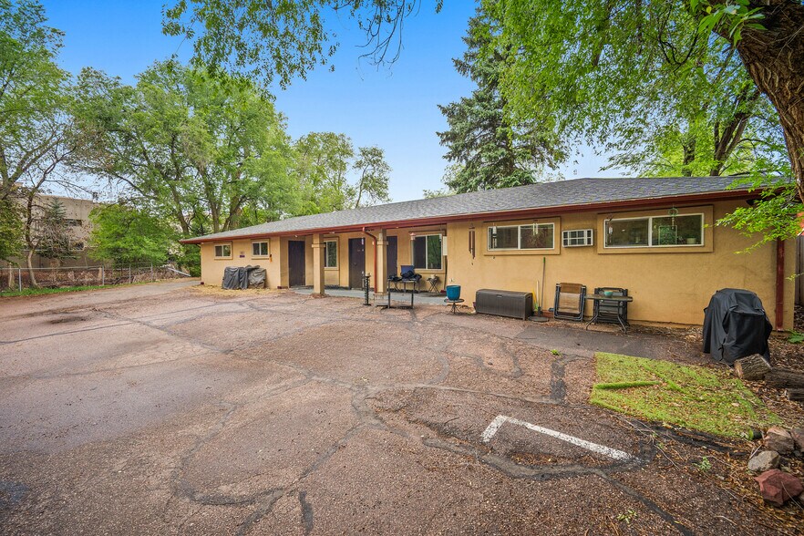 More Photos Of 110 El Paso Blvd, Manitou Springs Apartments For Sale