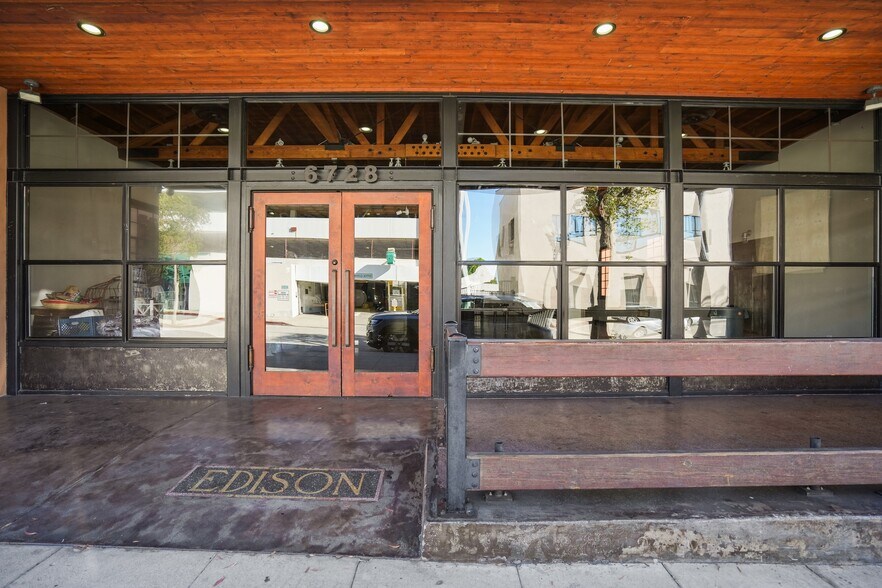 More Photos Of 6728 Bright Ave, Whittier Storefront For Sale