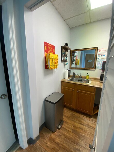 More Photos Of 6801 Lake Worth Rd, Greenacres Medical For Sale