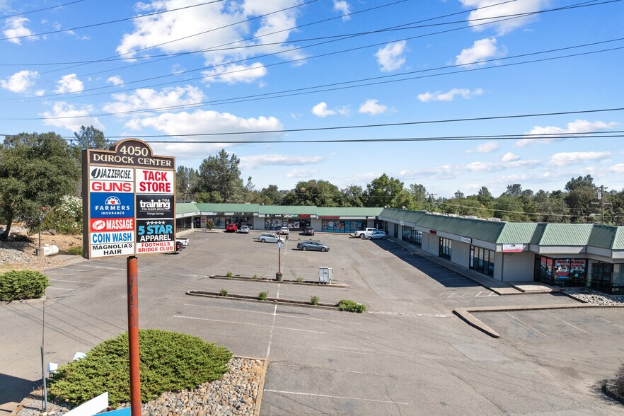 More Photos Of 4050 Durock Rd, Shingle Springs Freestanding For Lease