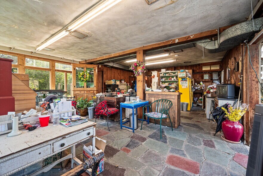 More Photos Of 488 S Bethlehem Pike, Fort Washington Garden Center For Sale