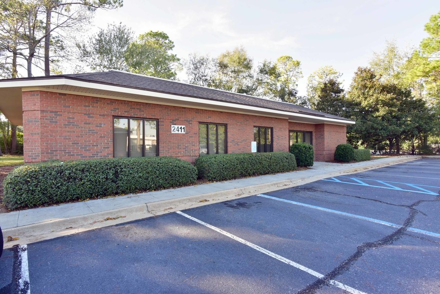 Primary Photo Of 2411 Westgate Dr, Albany Office For Lease