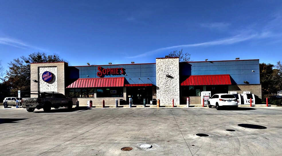 More Photos Of 5315 Troup Hwy, Tyler General Retail For Sale