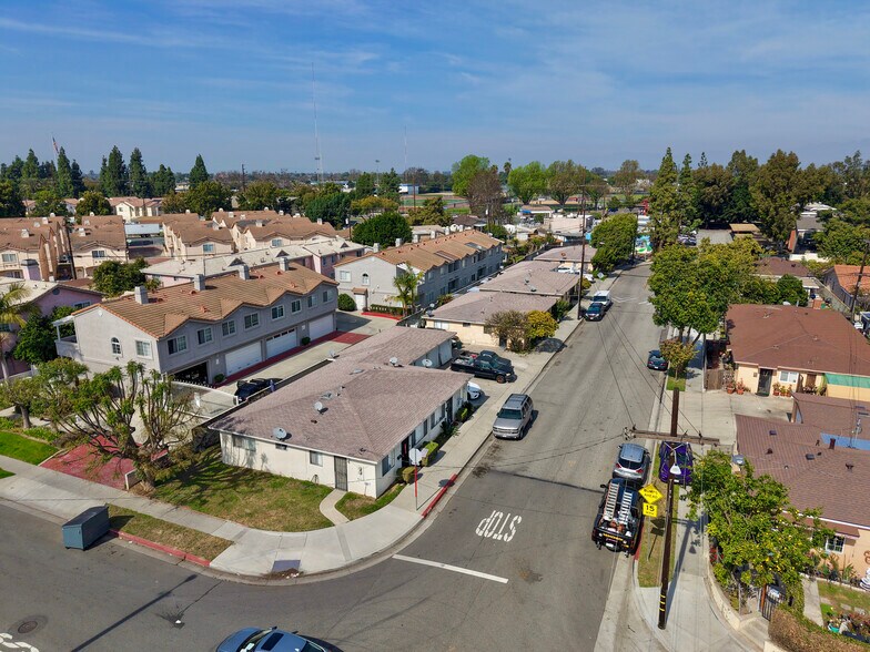 More Photos Of 16101 Ansmith Ave, Paramount Multifamily For Sale