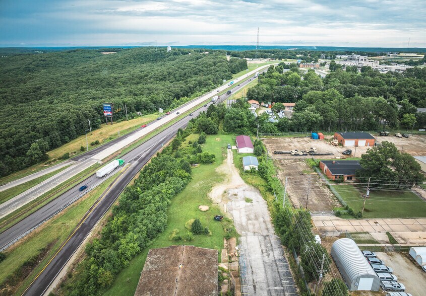 More Photos Of 127 Howard Johnson Dr, Rolla Hotel For Sale