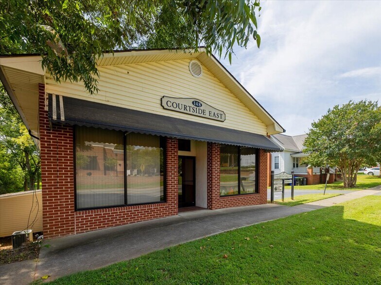 More Photos Of 140 East St, Pittsboro Office Residential For Sale