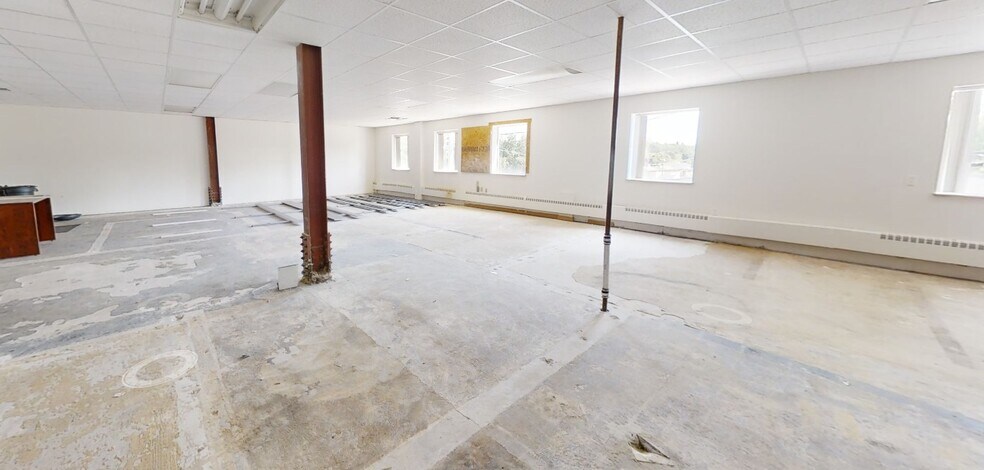 More Photos Of 10625 W North Ave, Milwaukee Medical For Lease