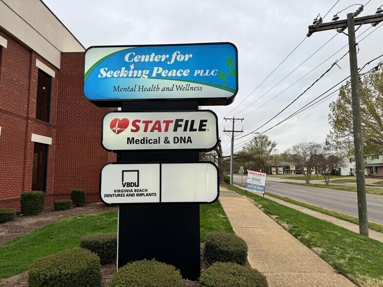 More Photos Of 5511 Princess Anne Rd, Virginia Beach Office For Sale
