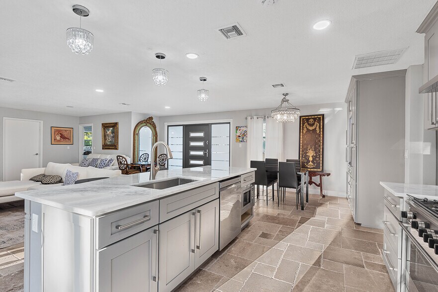 More Photos Of 5062 N Ocean Shore Blvd, Palm Coast Restaurant For Sale