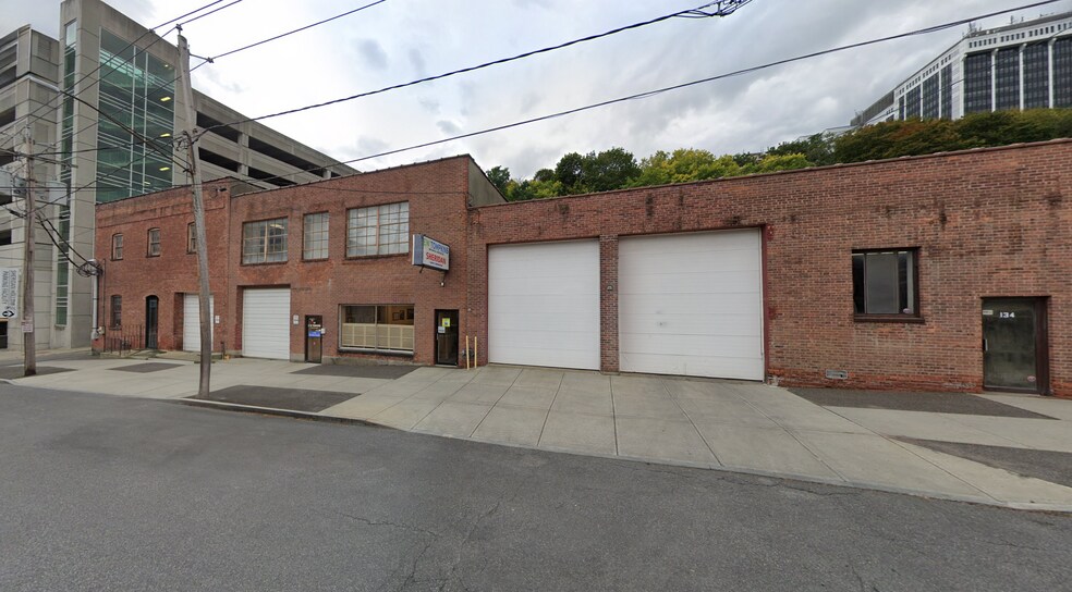 Primary Photo Of 124 Sheridan Ave, Albany Manufacturing For Sale