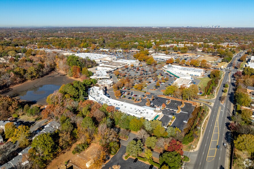 More Photos Of 8008 Providence Rd, Charlotte Land For Lease