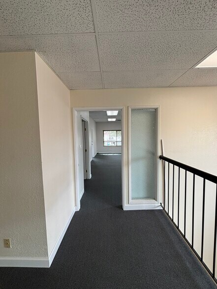 More Photos Of 1850 Warburton Ave, Santa Clara Loft Creative Space For Lease