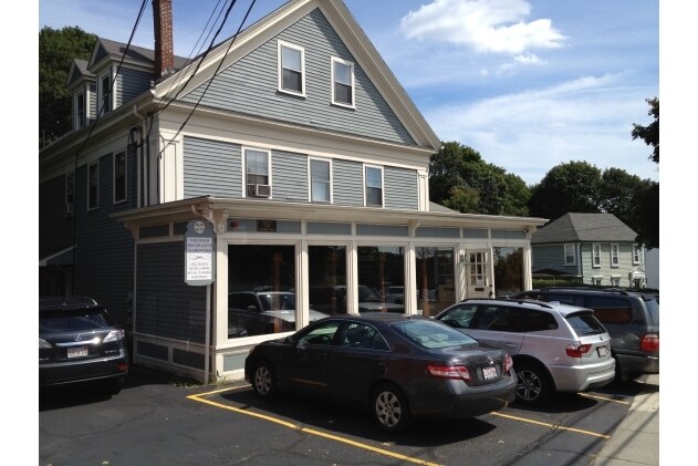 More Photos Of 1024-1028 Chestnut St, Newton Office Residential For Lease