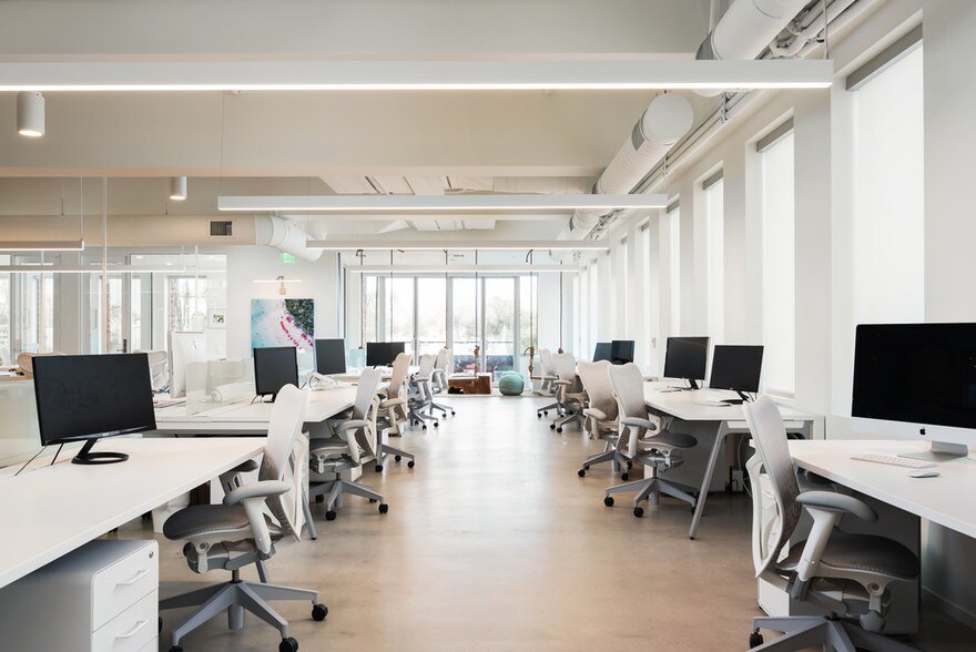 More Photos Of 7911 Herschel Ave, La Jolla Office For Lease