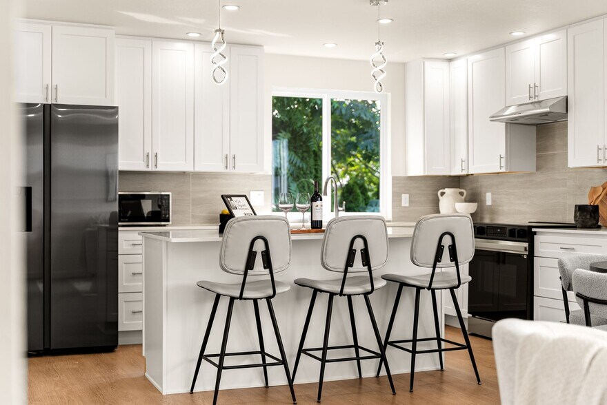 More Photos Of 14643 8th Ave SW, Burien Apartments For Sale