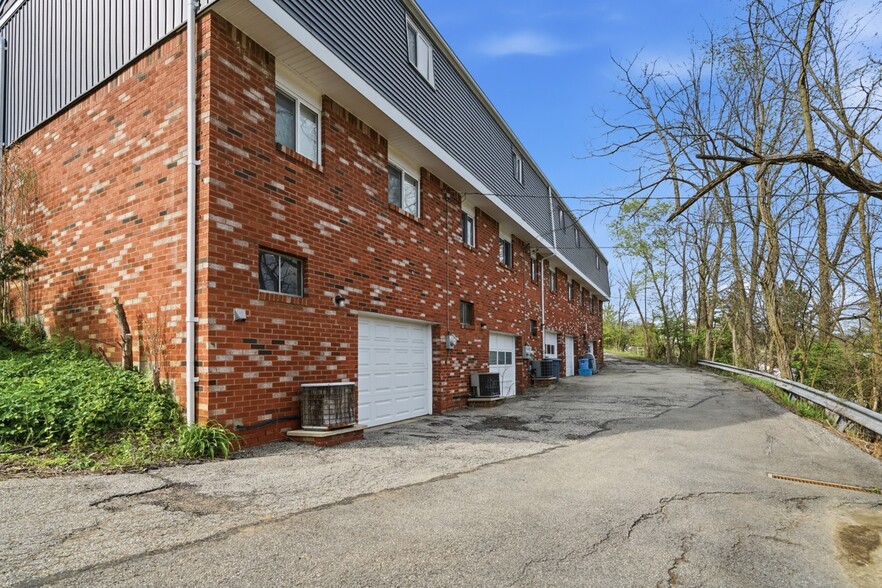 More Photos Of 3801 Hilpert St, Pittsburgh Apartments For Sale