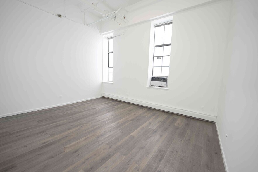 More Photos Of 8 John Walsh Blvd, Peekskill Office For Lease