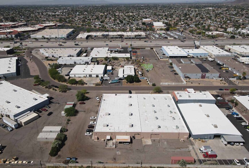 More Photos Of 17617 N 25th Ave, Phoenix Warehouse For Lease