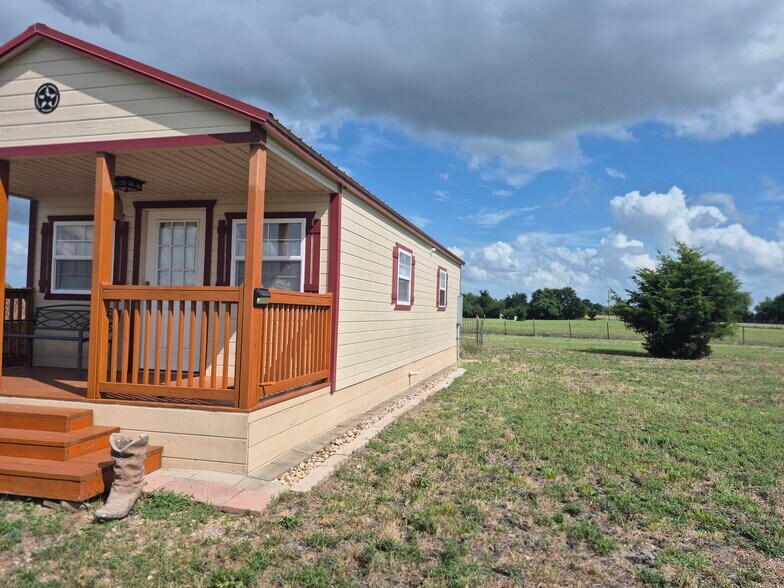 More Photos Of 9561 N TX-50 Hwy, Ladonia Land For Sale