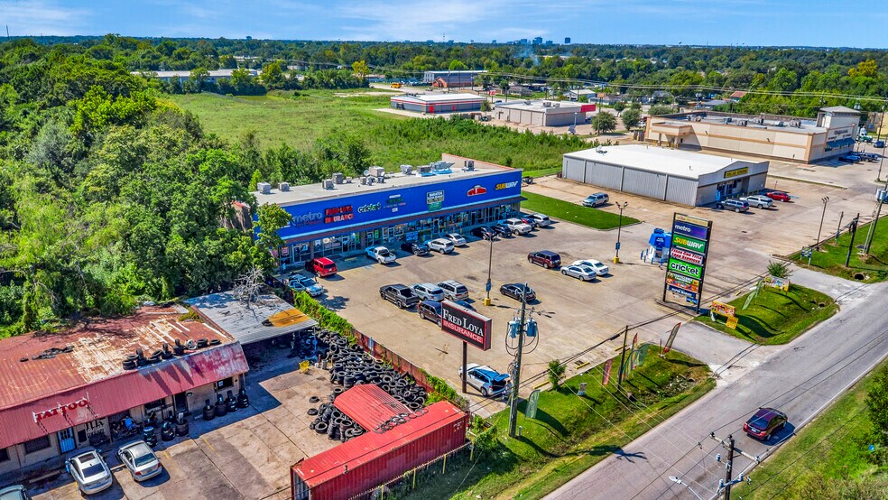 More Photos Of 12815-12829 Aldine Westfield Rd, Houston Freestanding For Sale