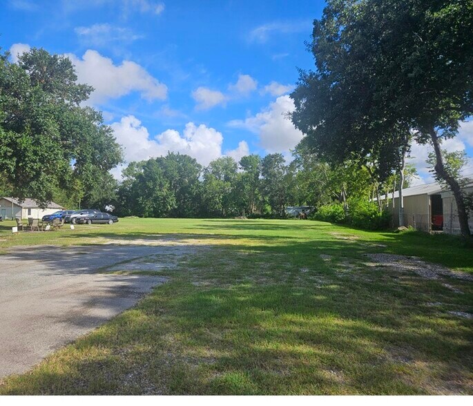 More Photos Of 7114 Breen Dr, Houston Contractor Storage Yard For Sale