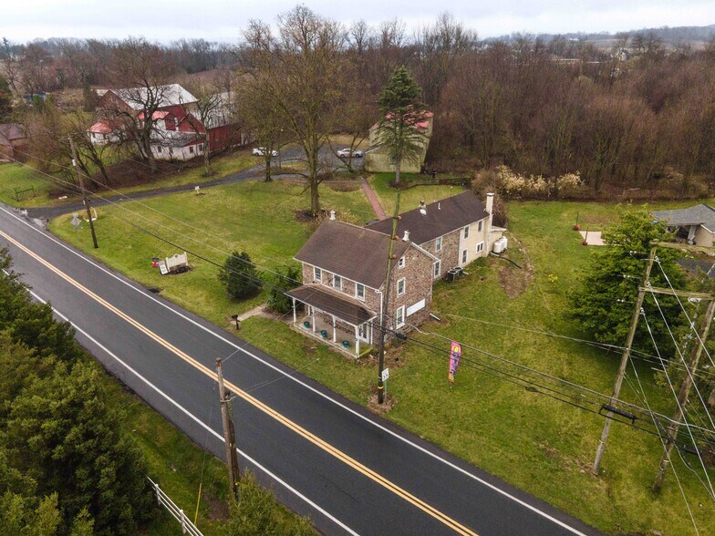 More Photos Of , Douglassville Unknown For Sale