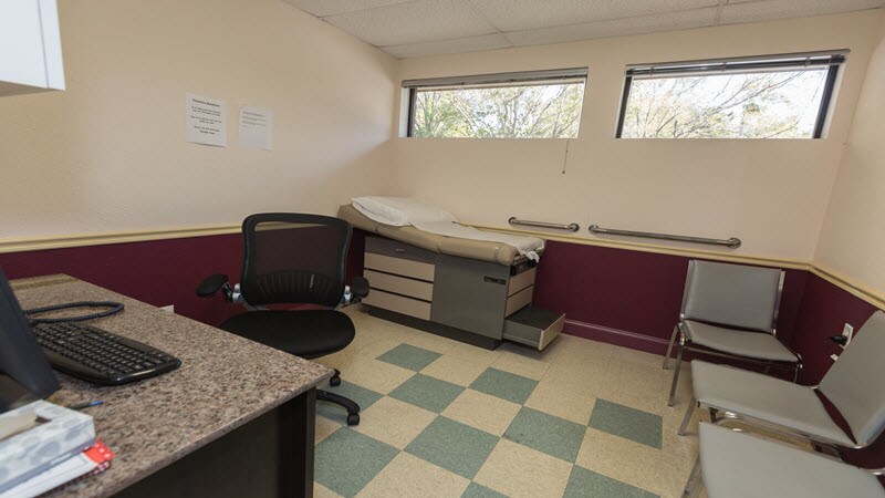 More Photos Of 1258 W Bay Dr, Largo Medical For Lease