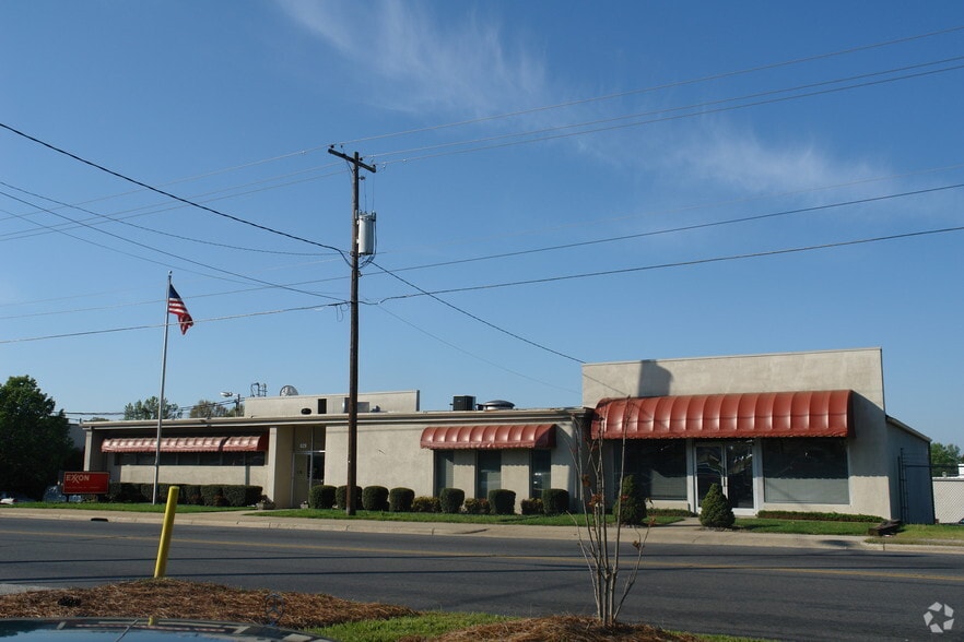 Primary Photo Of 829 Davidson Dr, Concord Flex For Lease