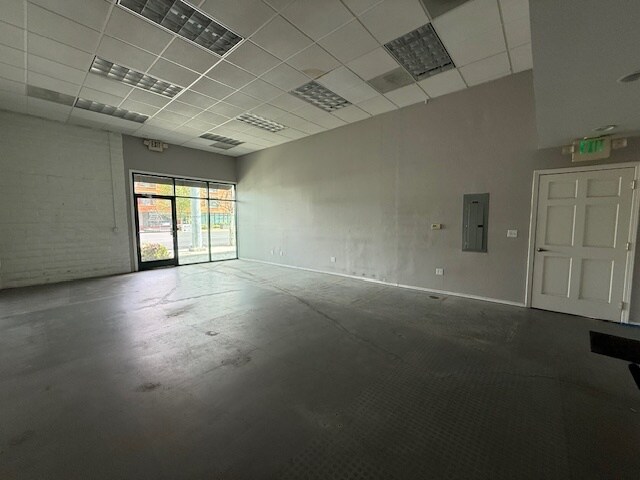 More Photos Of 3666 El Camino Real, Palo Alto Freestanding For Lease