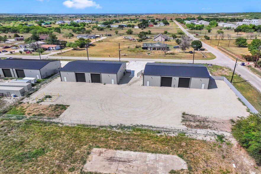 More Photos Of 2036 Seaborn Road Building 3 Suite A, Ponder Warehouse For Lease