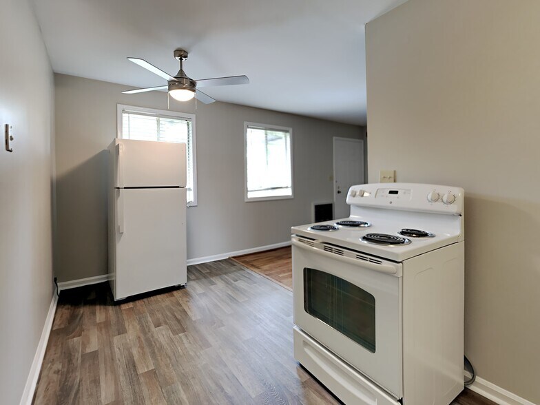 More Photos Of 5700 Leslie Ave, Nashville Apartments For Sale