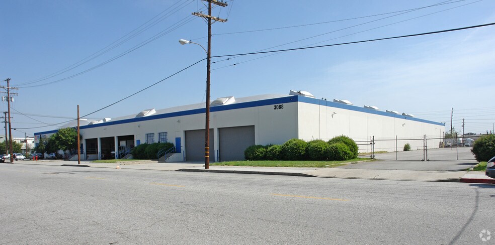 Primary Photo Of 4601 Boyle Ave, Vernon Warehouse For Lease