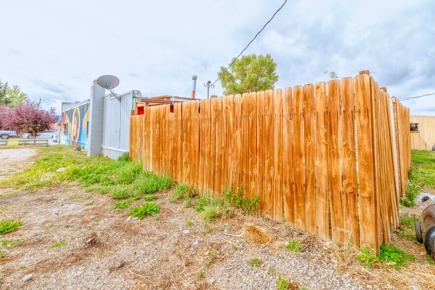 More Photos Of 185 E Agate Ave, Granby Restaurant For Sale