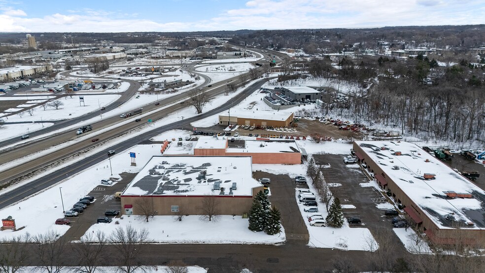 More Photos Of 2401 Highway 13 W, Burnsville Warehouse For Sale