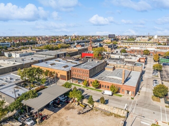 More Photos Of 1348 W Concord Pl, Chicago Office For Sale