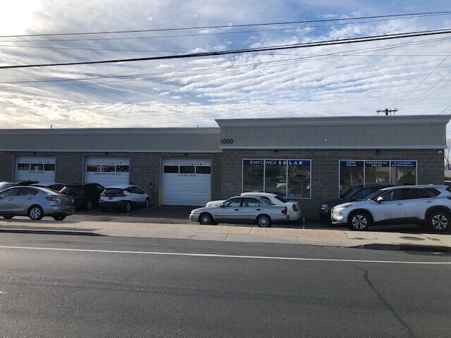 More Photos Of 1000 Fulton St, Farmingdale Warehouse For Sale