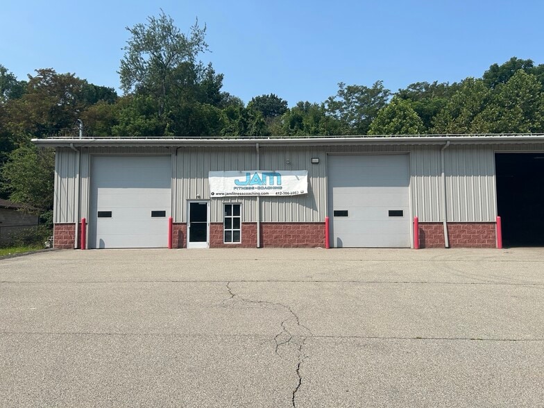 Primary Photo Of 970 Cochran Mill Rd, Pittsburgh Warehouse For Lease