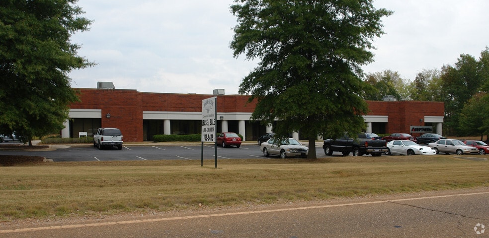 More Photos Of 895 Martin Rd, Huntsville Flex For Sale