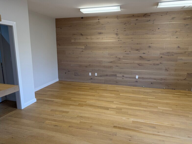More Photos Of 15 S 7th Ave, Long Branch Self Storage For Lease
