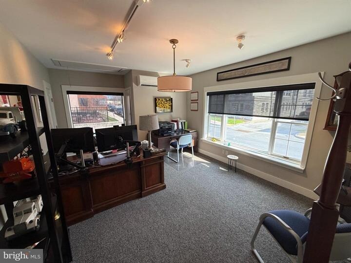 More Photos Of 20 Linden Rd, Hershey Office Residential For Lease