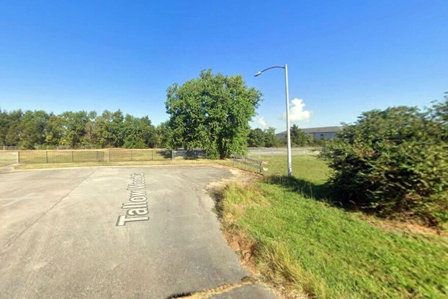 More Photos Of 0 Tallow Wood Dr, Port Arthur Land For Sale