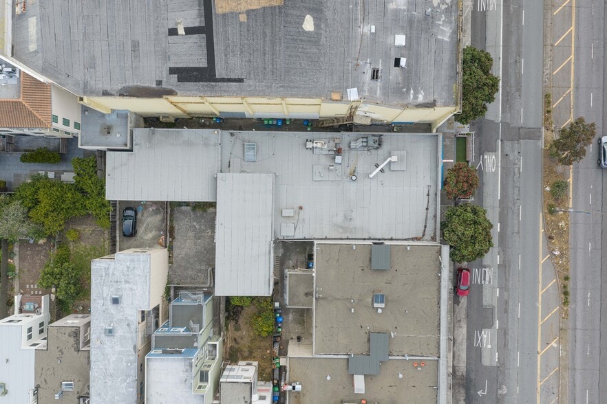 More Photos Of 5420-5424 Geary Blvd, San Francisco Apartments For Sale