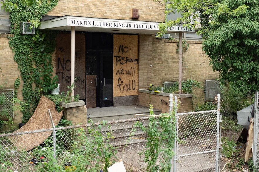 More Photos Of 678 Florence St, Camden Daycare Center For Sale