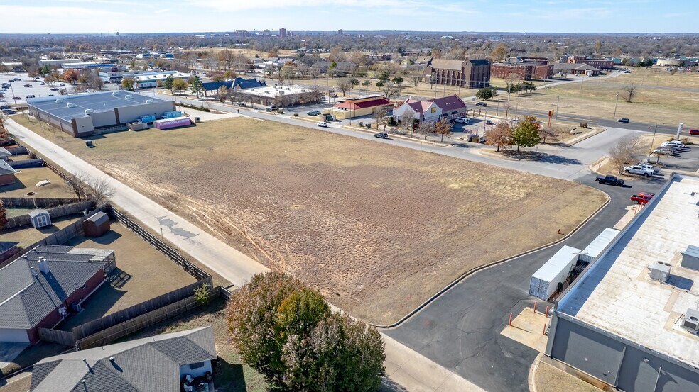 More Photos Of 951 Sonoma Park Dr, Norman Land For Sale